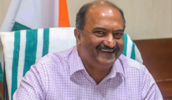 ഓണക്കാലത്തെ ചെലവുകള്‍ക്ക് പണം കണ്ടെത്തണം: സര്‍ക്കാര്‍ ട്രഷറി നിയന്ത്രണം കടുപ്പിച്ചു