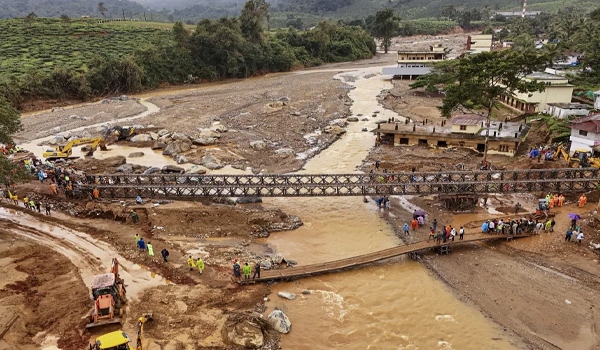 ബെയിലി പാലത്തിലൂടെയുള്ള യാത്രാ നിയന്ത്രണത്തിന് ഇളവ്
