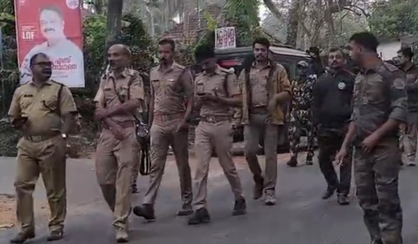 മുട്ടികൊമ്പനെ പിടികൂടാനുള്ള മൂന്നാംദിന ദൗത്യവും പരാജയപ്പെട്ടു